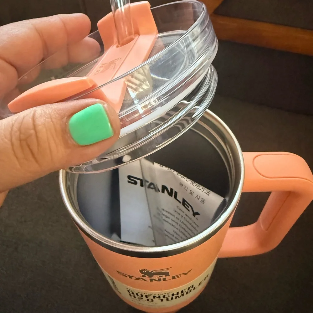 Target Stanley 40 oz Melon Orange Quencher H2.0 Flowstate Tumbler - Picture 4 of 5